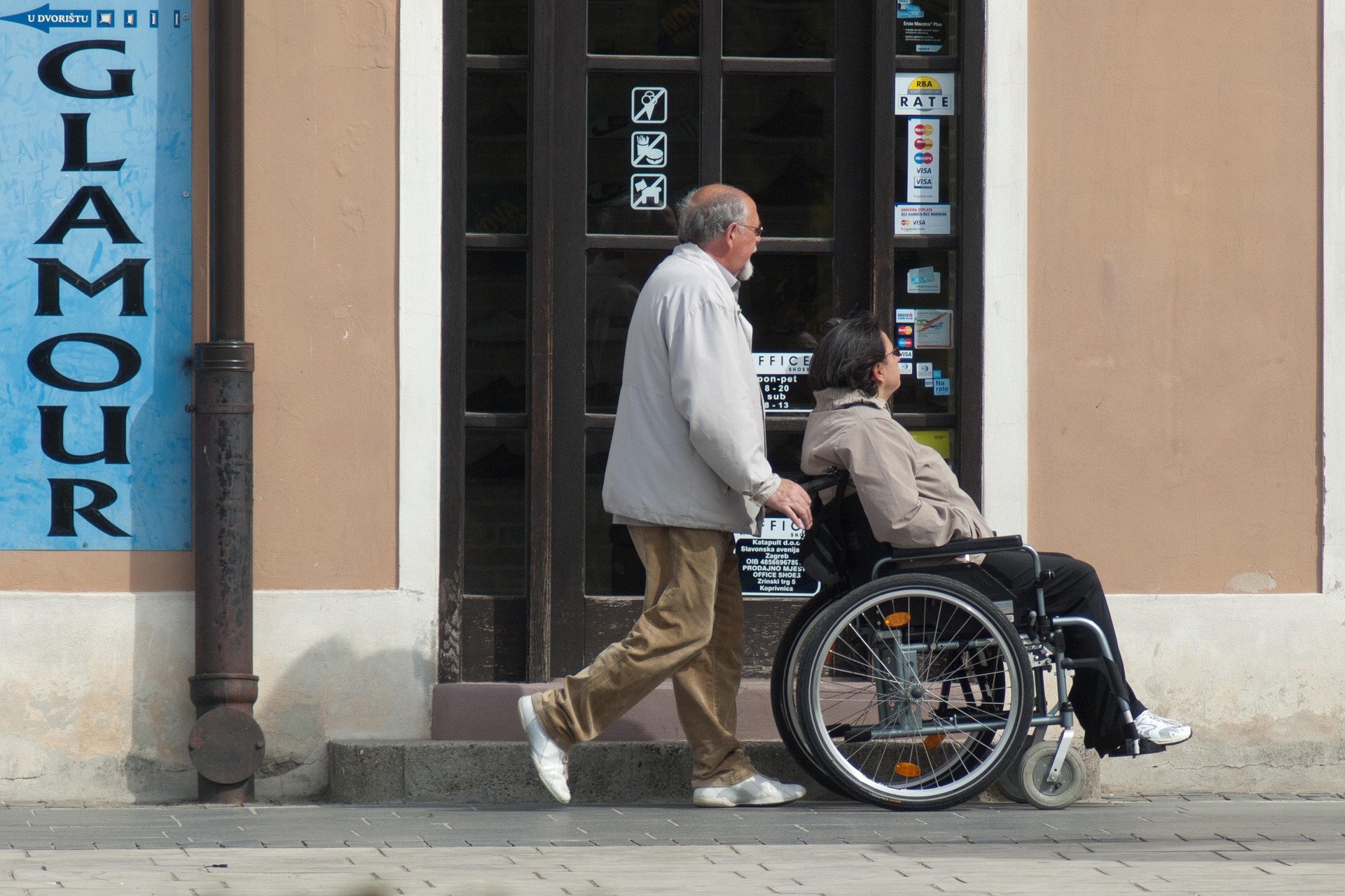 pxby666-wheelchair-908343_1920